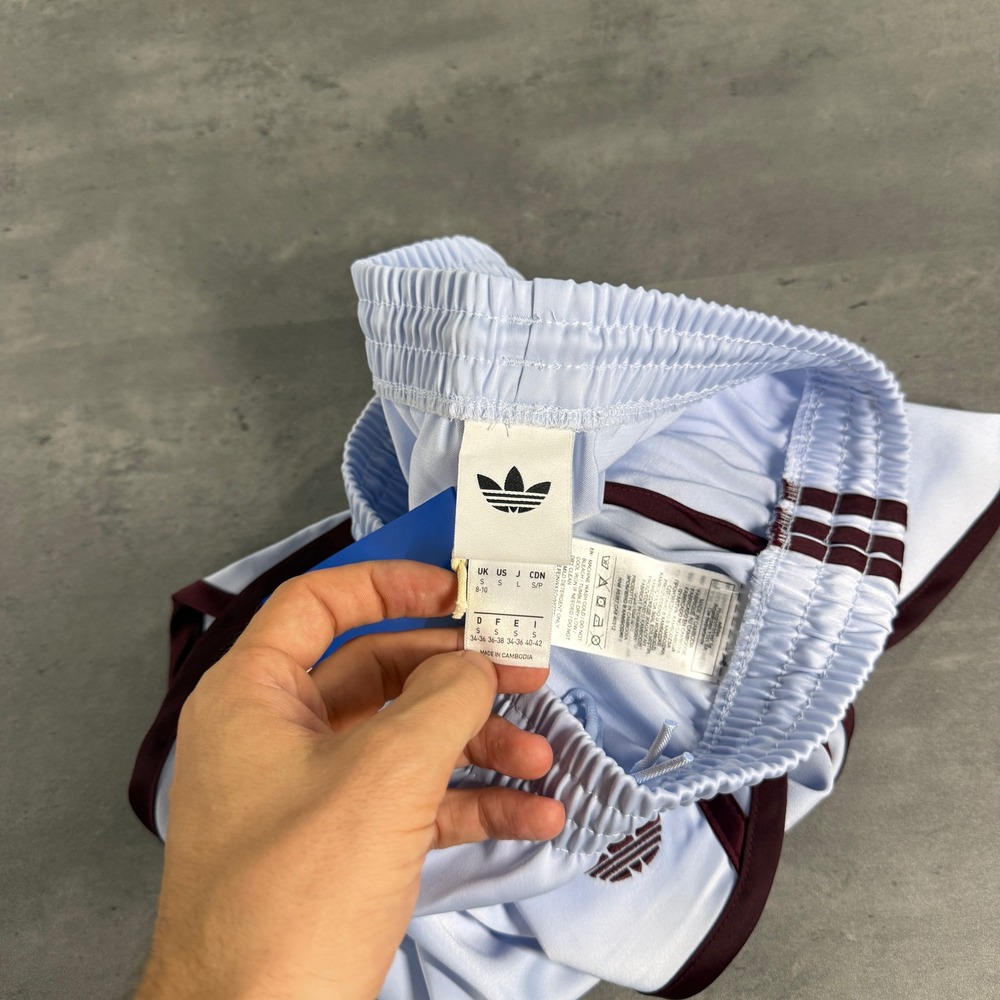 Adidas Shorts Womens Small 3S Sprinter Short Ice Blue Maroon Striped Asian Fit - Picture 6 of 10